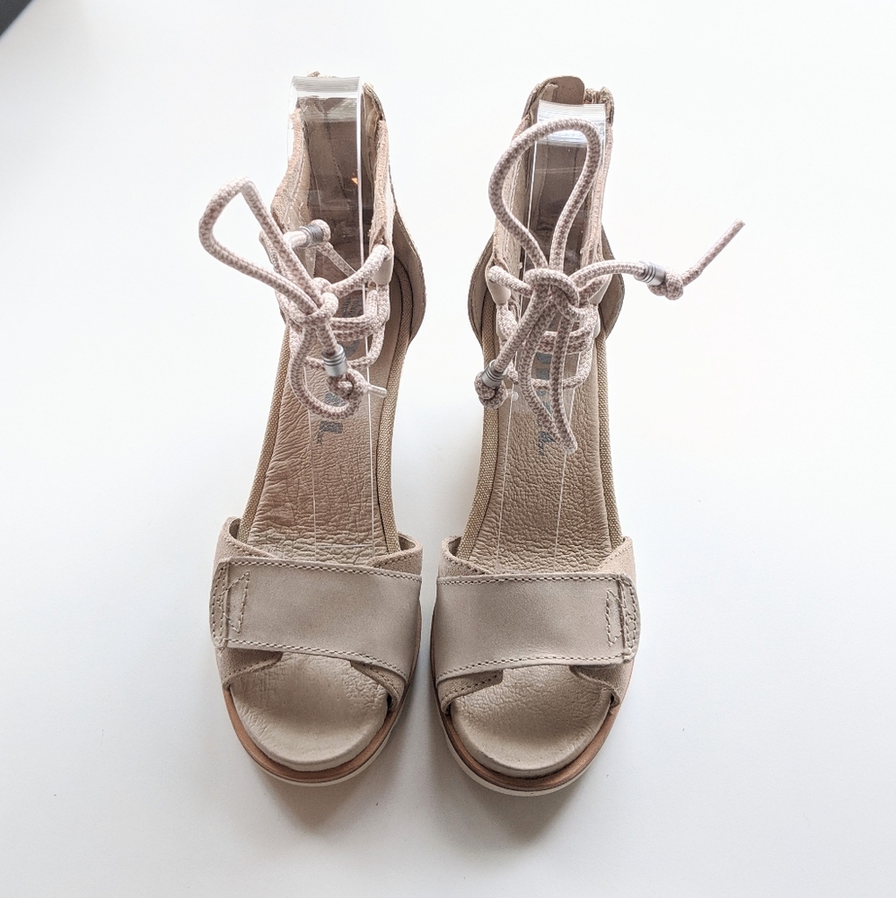Sorel Joanie Ankle Lace Wedge Leather Sandals - Picture 3 of 7